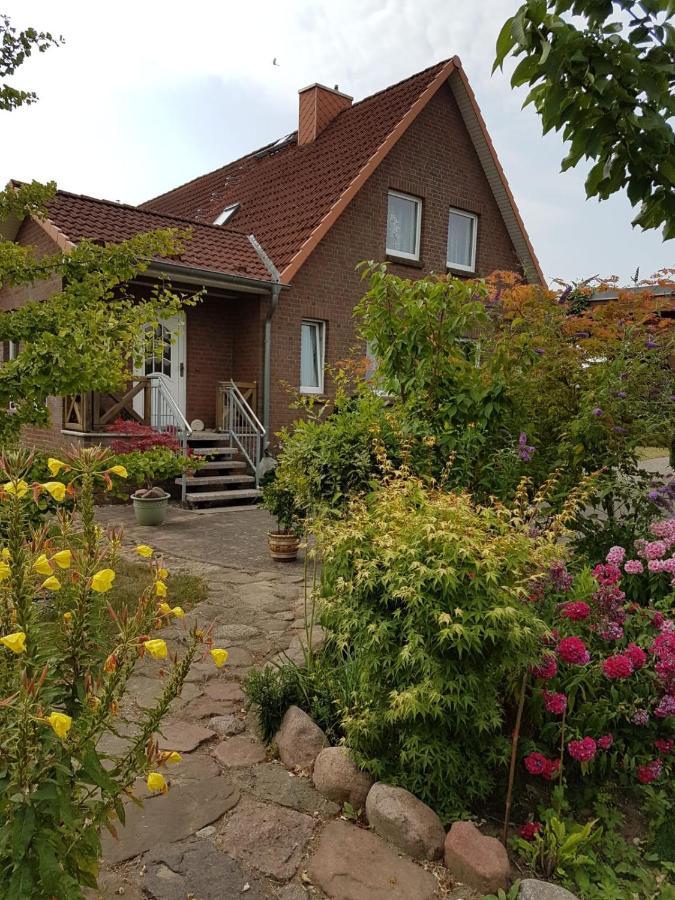 Ostseenaehe Homestay Gadebusch Esterno foto